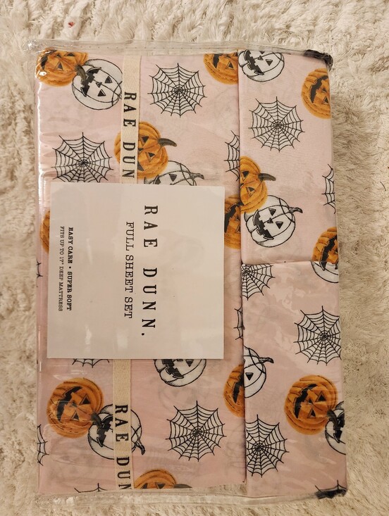 Rae Dunn Other - Rae Dunn Pink Halloween Pumpkin & Spiderweb Full Sheet Set Oeko-Tex